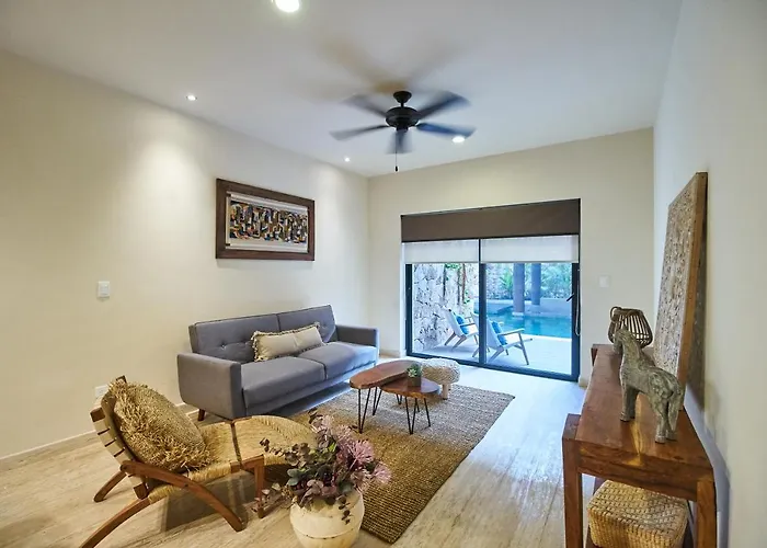 Luxury Poolside Gem With Pool, Jacuzzi & Gym * Tulum