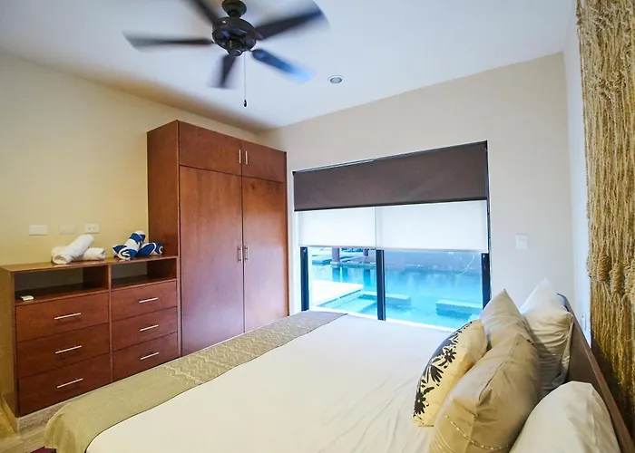 Luxury Poolside Gem With Pool, Jacuzzi & Gym Tulum