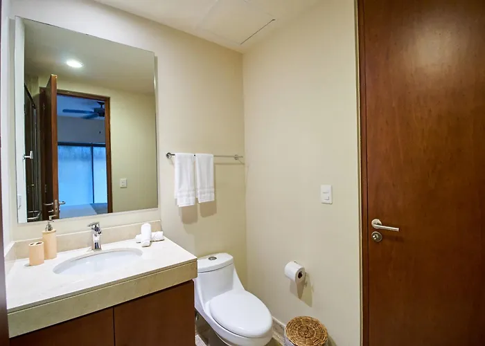 Apartment Luxury Poolside Gem With Pool, Jacuzzi & Gym Tulum
